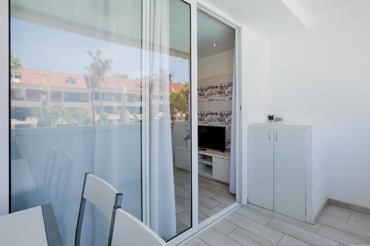 Beautiful Apartment Playa Honda In The Heart Of Las Americas Arona  Exterior photo